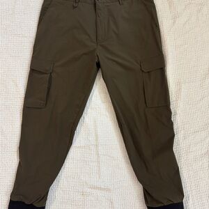 HUGO BOSS Men’s Tech Cargo Jogger Pants Olive Slim Fit 38x28 Stretch EUC